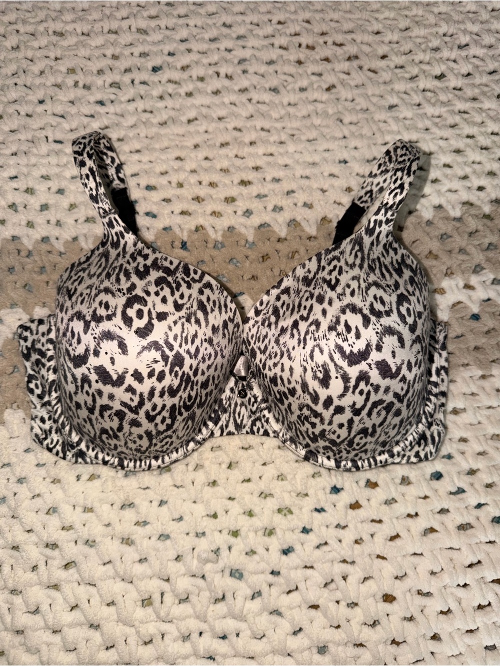 Victoria's Secret White & Black Leopard Print T-Shirt Bra